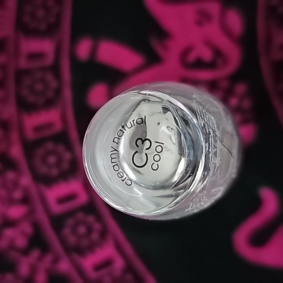 L'OREAL True Match LUMI foundation - Picture 3 of 5